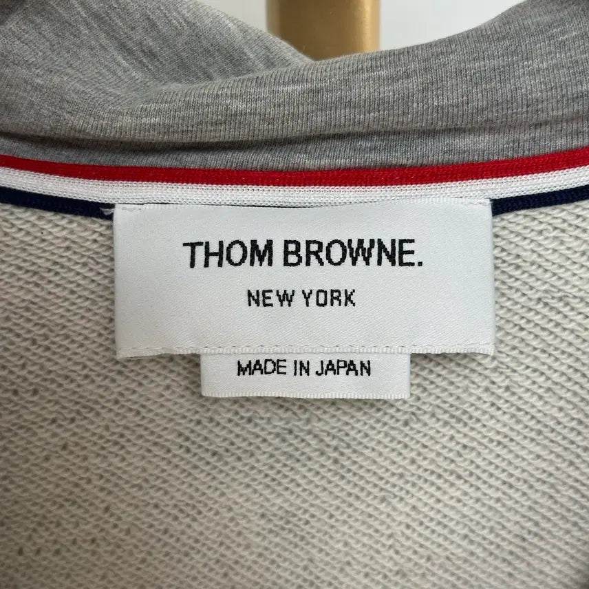 [BUNJANG] Thom Browne Diagonal Stripe Hoodie Zip-Up Grey / [ 3사이즈 ] 톰브라운 사선완장 후드집업 그레이