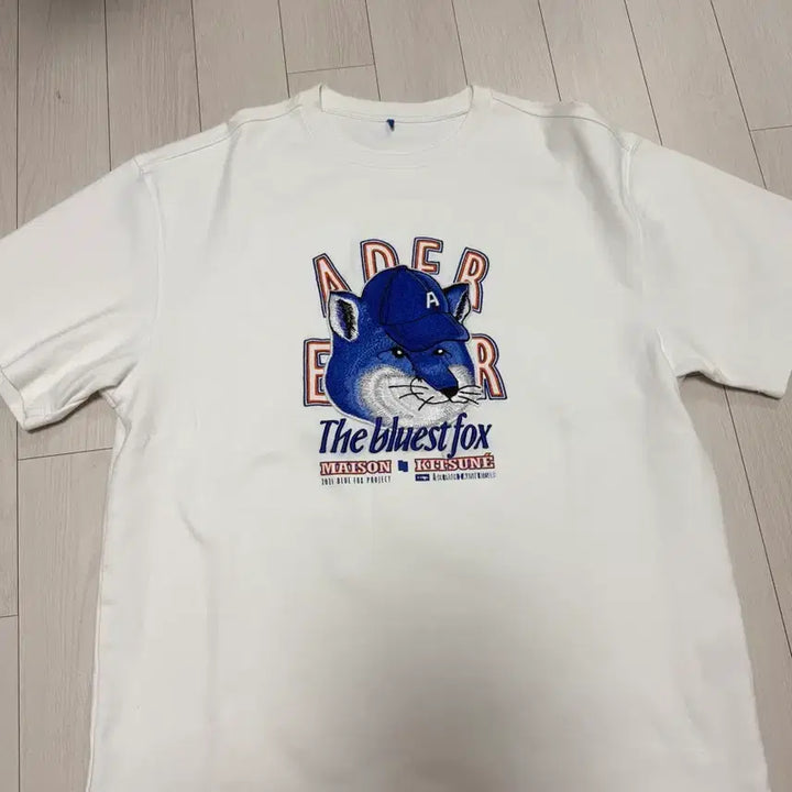 [BUNJANG] Maison Kitsuné x ADER Error Blue Fox Short Sleeve T-shirt White a2 / 메종키츠네 아더에러 블루 폭스 반팔 티셔츠 화이트 a2