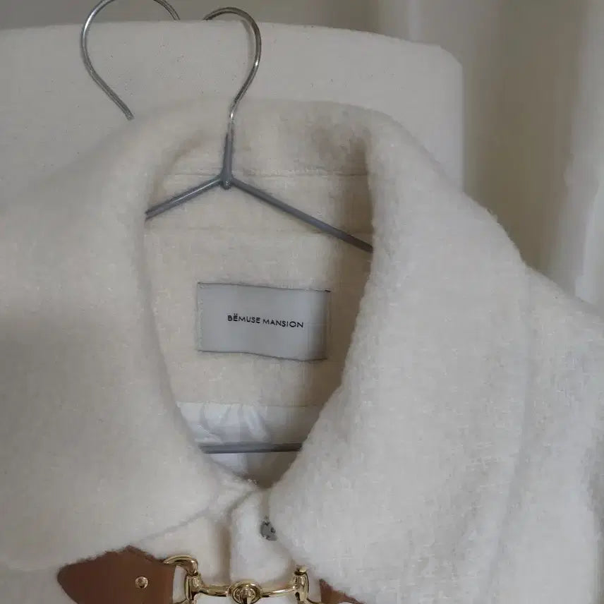 [BUNJANG] Bemeuse Mansion Bouclé Jacket / 비뮤즈맨션자켓 55까지