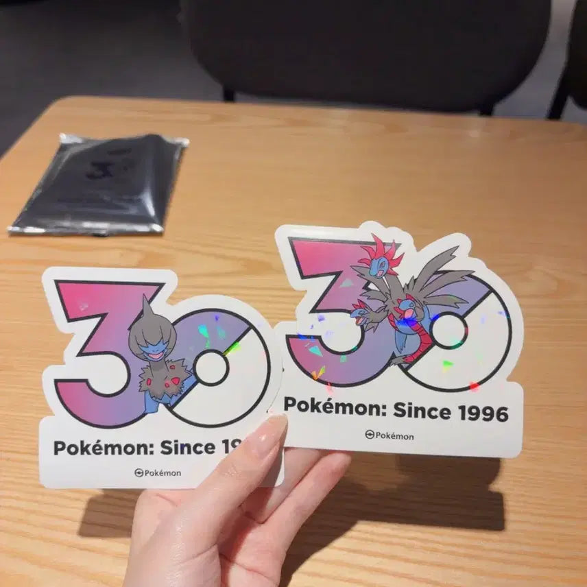 [BUNJANG] Pokemon 30th Anniversary Sticker Set - Monodu &amp; Dracovish / 포켓몬 30주년 기념 스티커 모노두, 삼삼드래 세트