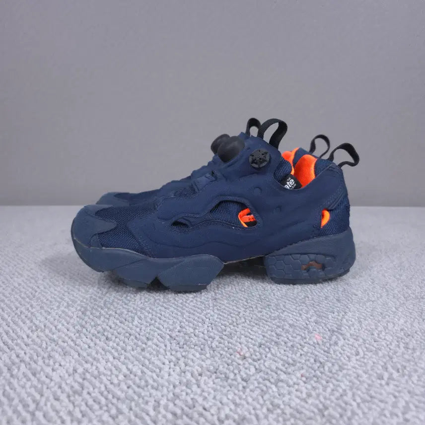 [BUNJANG] Reebok x Thinsulate (3M) Instapump Fury Tech Women&