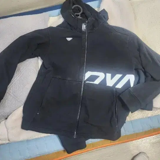 [BUNJANG] Dynafit Logo Print Zip-Up Hoodie / 다이나핏 후드집업