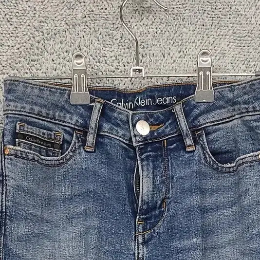[BUNJANG] Calvin Klein Light Wash Vintage Denim Jeans Women&