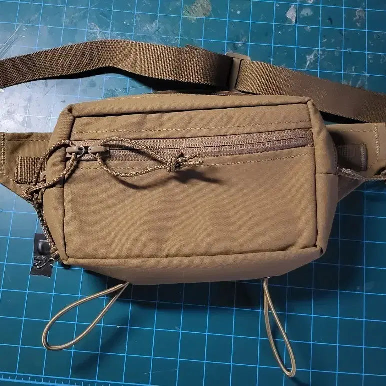 [BUNJANG] Camel Tan Waist Bag Hip Pack / 탄색 카멜백