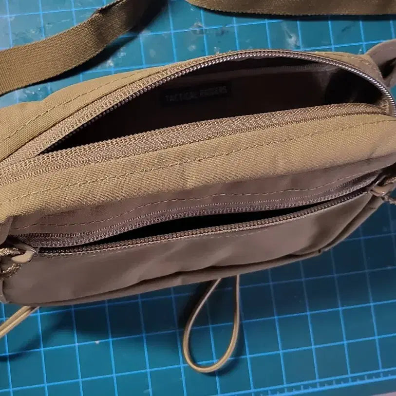 [BUNJANG] Camel Tan Waist Bag Hip Pack / 탄색 카멜백