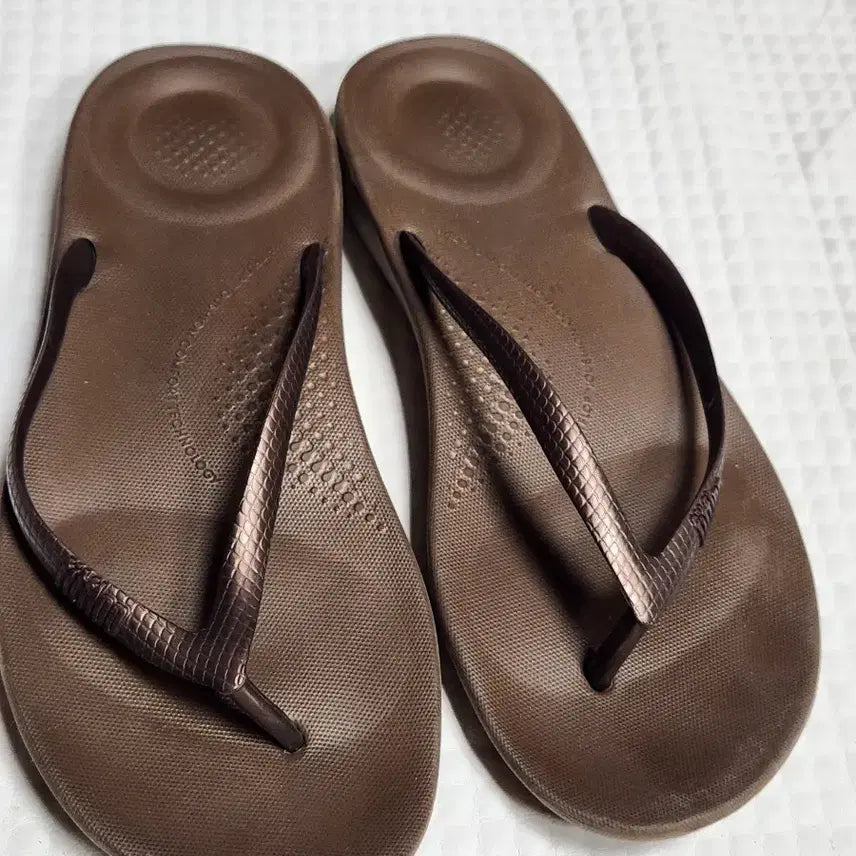 [BUNJANG] Fitflop Brown Flip-Flops Women&