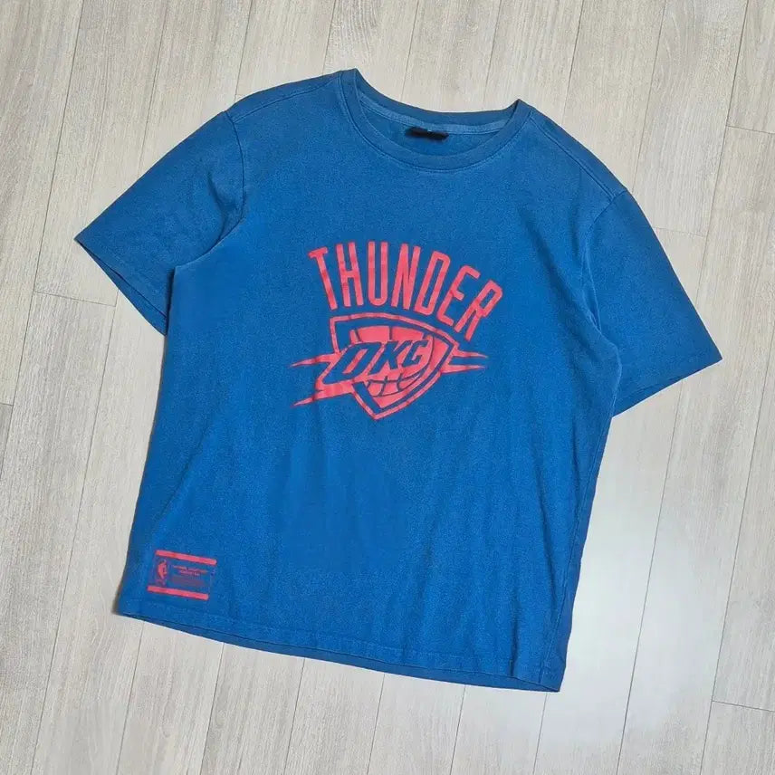 [BUNJANG] Oklahoma City NBA Graphic T-Shirt Size L / [L] NBA 오클라호마시티 반팔티