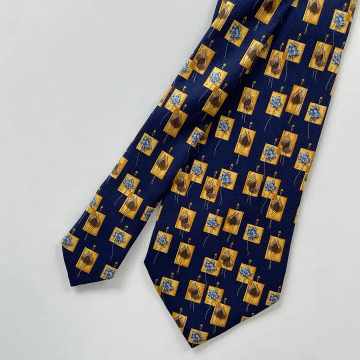 [BUNJANG] Burberry 100% Silk Necktie / 버버리 명품 정품 넥타이 (Burberry)