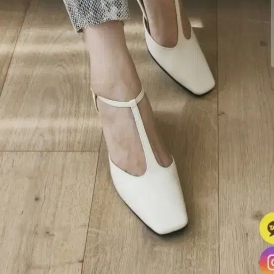 [BUNJANG] Betts Ivory Strap Pumps - Size 240 / 새상품) Betts 아이보리 스트랩 펌프스  슈즈 240사이즈