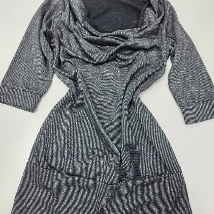 [BUNJANG] Colza Black One-gyaru Style Glitter Drape Off-Shoulder Long Sleeve Dress / colza 일본빈티지)블랙오네갸루 글리터 드레이프 오프숄더 롱슬리브원피스