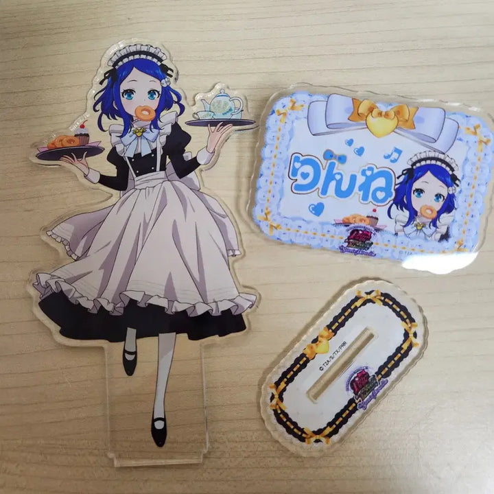 [BUNJANG] Prism Stone Rinne Maid Acrylic Stand &amp; Nameplate Badge Bundle / 프리즘스톤 린네 스이파라 아크릴, 명찰뱃지 일괄 판매합니다. (가격내림x