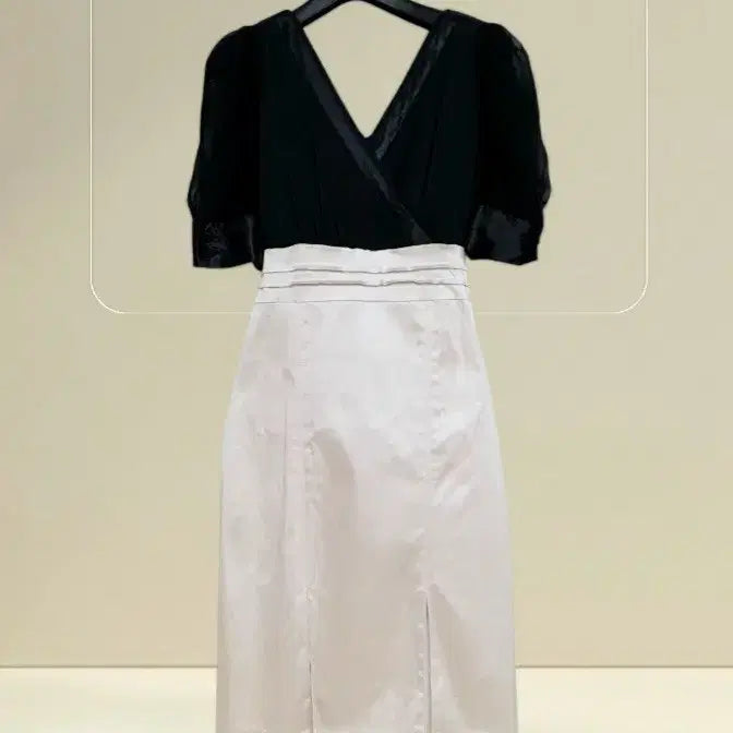 [BUNJANG] Black Puff Sleeve Sheer Chiffon Dress / 55 여성 정장 원피스 쉬폰  블랙 스판 여자 스커트 치마 검정 원피스