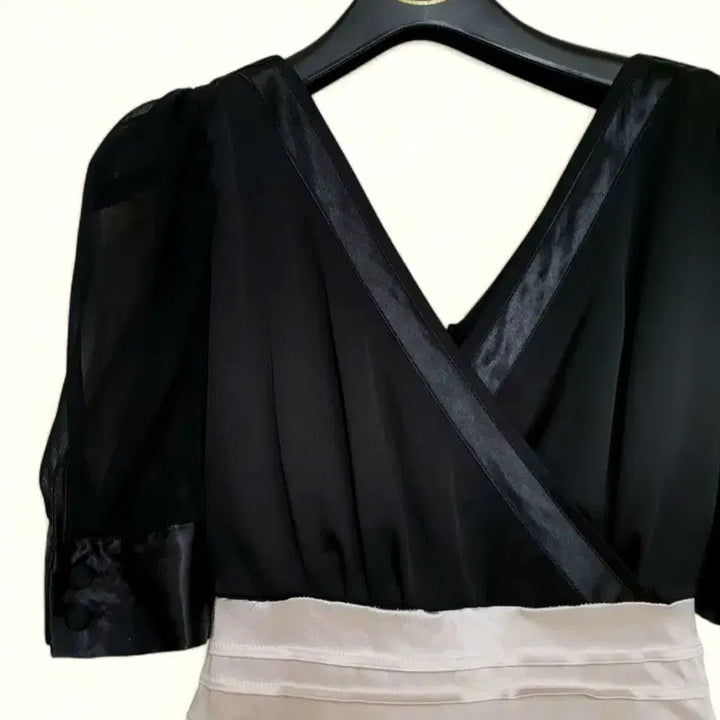 [BUNJANG] Black Puff Sleeve Sheer Chiffon Dress / 55 여성 정장 원피스 쉬폰  블랙 스판 여자 스커트 치마 검정 원피스