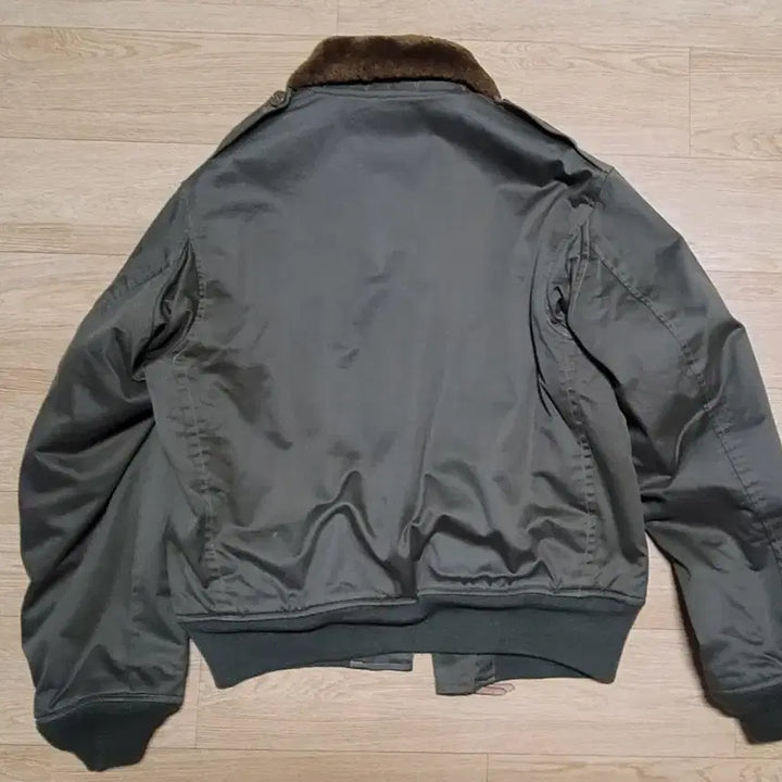 [BUNJANG] Buzz Rickson B-10 Jacket (Size 40) / 버즈릭슨 b-10 자켓(40)