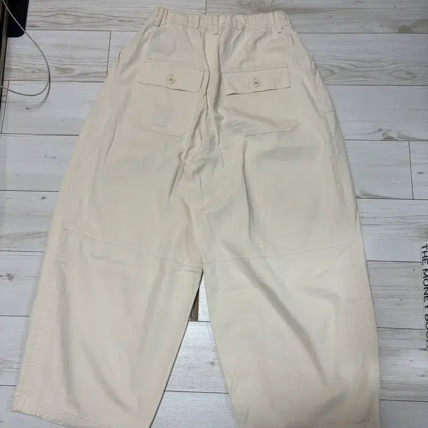 [BUNJANG] Prison Works Twill Balloon Pants Ivory XL / 프리즘웍스 트윌벌룬팬츠 아이보리 XL