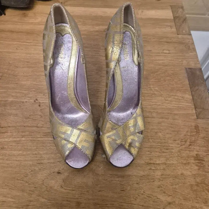 [BUNJANG] Fendi FF Logo Open-Toe Heels / 펜디 FF 로고 골드 오픈토 힐
