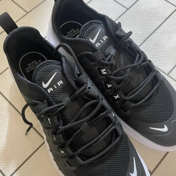 [BUNJANG] Nike Air Max Axis Black Sneakers / 나이키 에어맥스 엑시스 블랙