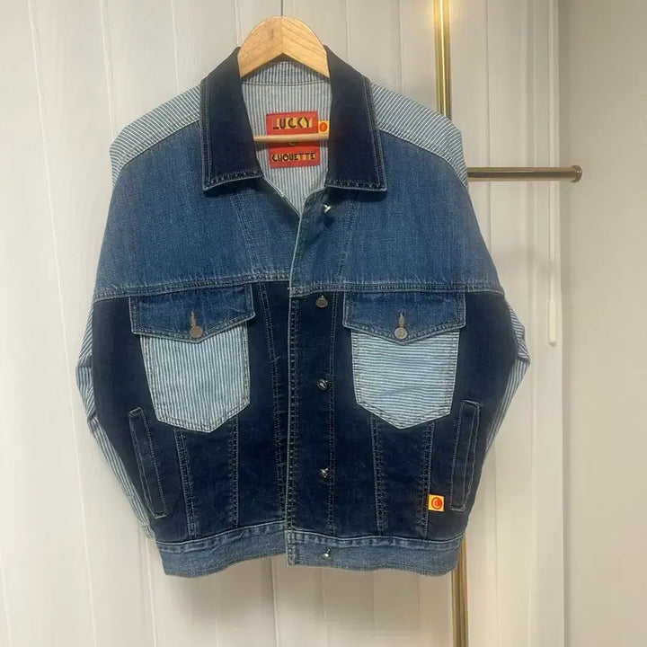 [BUNJANG] Luckychouette Trucker Denim Jacket / 럭키슈에뜨 트러커 데님 청자켓