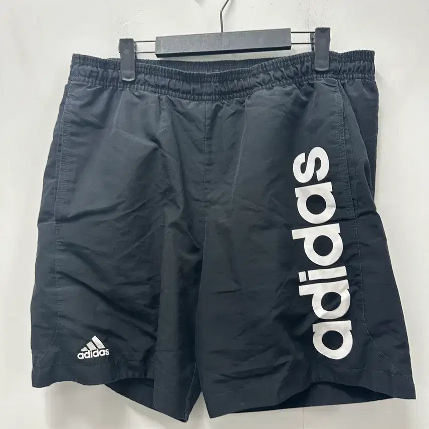 [BUNJANG] Adidas Black Training Shorts L / [만원 아라비아빈티지]아디다스 블랙 반바지 트레이닝 쇼츠 L