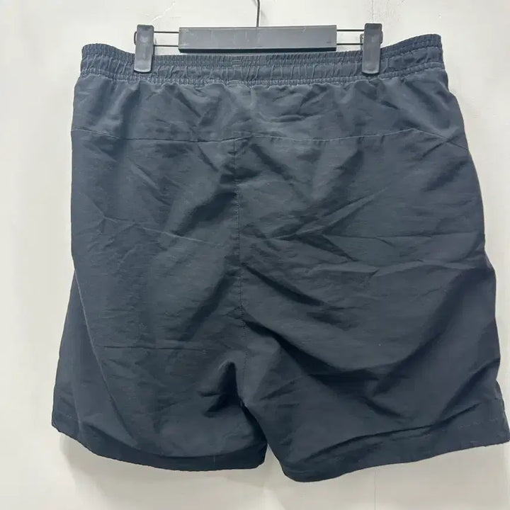 [BUNJANG] Adidas Black Training Shorts L / [만원 아라비아빈티지]아디다스 블랙 반바지 트레이닝 쇼츠 L