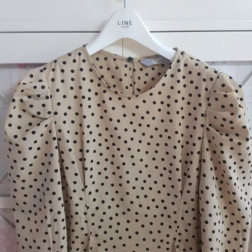 [BUNJANG] 8seconds Long Puff Sleeve Dot Pattern Dress / 에잇세컨즈 롱원피스/55