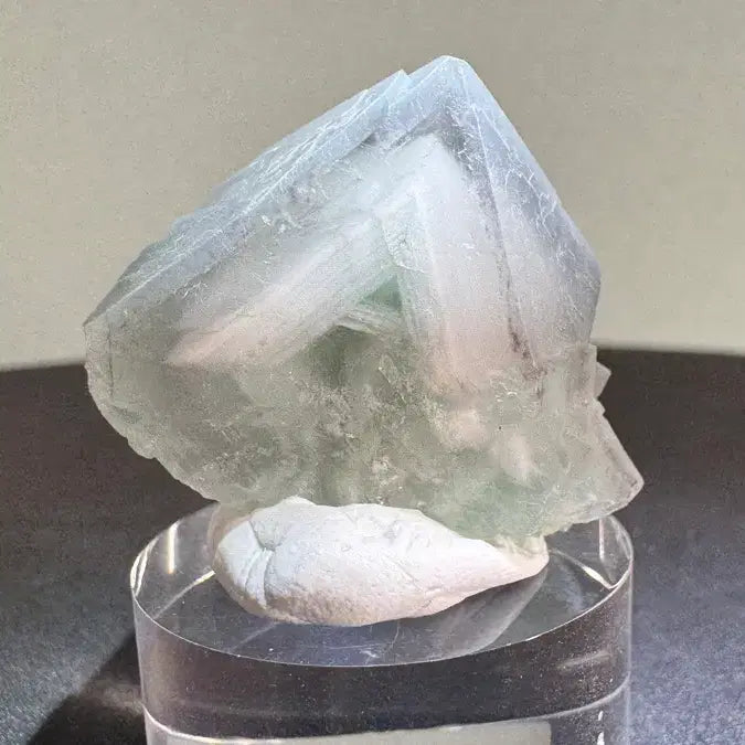 [BUNJANG] Icy Mint Green Fluorite Specimen / 아이스 민트 컬러 형석
