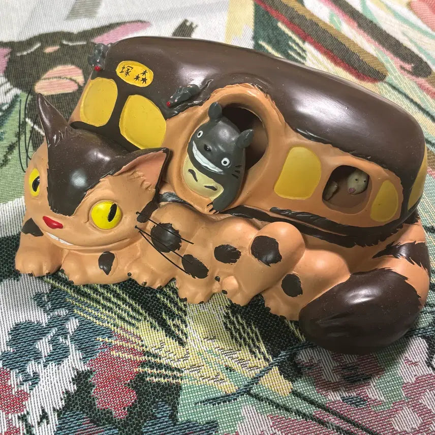 [BUNJANG] Studio Ghibli My Neighbor Totoro Catbus Ceramic Figure / [지브리] 이웃집토토로 네코버스 도자기 피규어(정품X)