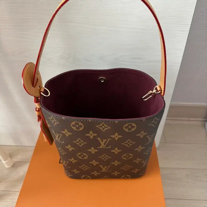 [BUNJANG] Louis Vuitton All-In BB Bag / 루이비통 올인  bb 새상품 팔아요