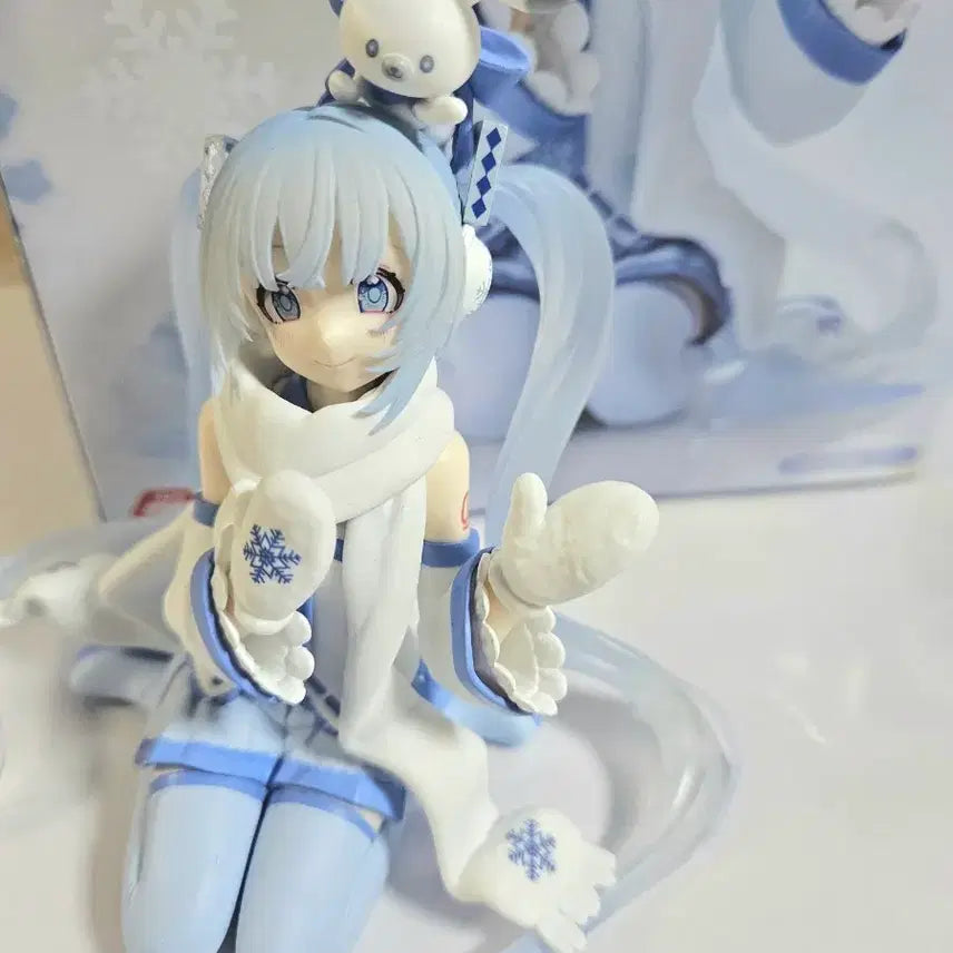 [BUNJANG] Miku Hatsune Yukimiku Figure / 박스O 미쿠 피규어 유키미쿠 피규어 미소녀 피규어