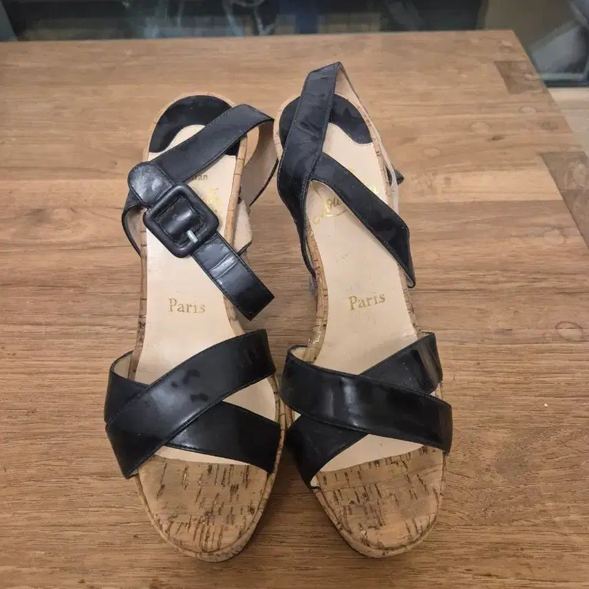 [BUNJANG] Christian Louboutin Black Wedge Heel Sandals / 크리스찬 루부탱 블랙 웨지힐 샌들