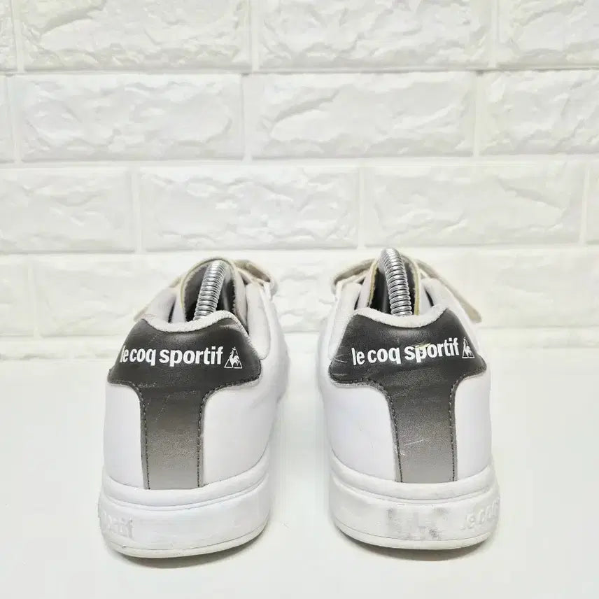 [BUNJANG] Le Coq Sportif 270 Velcro Sneakers / 르꼬끄 270 벨크로 스니커즈 운동화