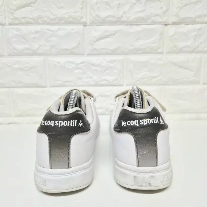 [BUNJANG] Le Coq Sportif 270 Velcro Sneakers / 르꼬끄 270 벨크로 스니커즈 운동화