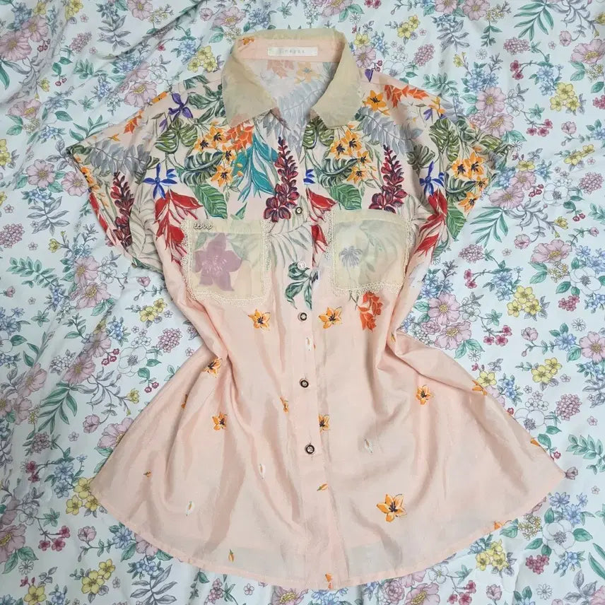 [BUNJANG] Vintage Floral Oriental Y2K Romantic Lace Batwing Blouse / 빈티지)플로럴 오리엔탈 y2k 레이스 모리걸 가오리핏 로맨틱 셔츠블라우스