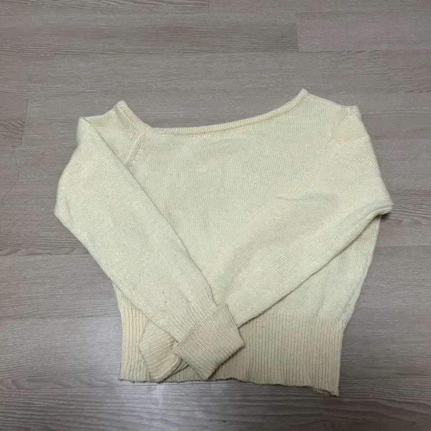 [BUNJANG] Ivory Knit Long Sleeve Sweater / 아이보리 니트 긴팔