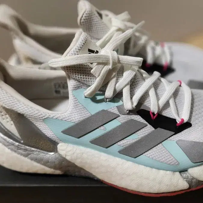 [BUNJANG] Adidas Boost Running Shoes 245 / 신품 245  추천 16만9천원 아디다스 부스트