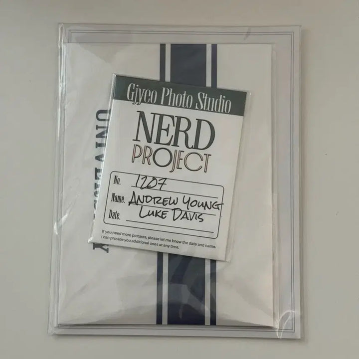 [BUNJANG] Nerd Project Student ID + Proof Photo Set / 너드 프로젝트 학생증+증명사진 세트