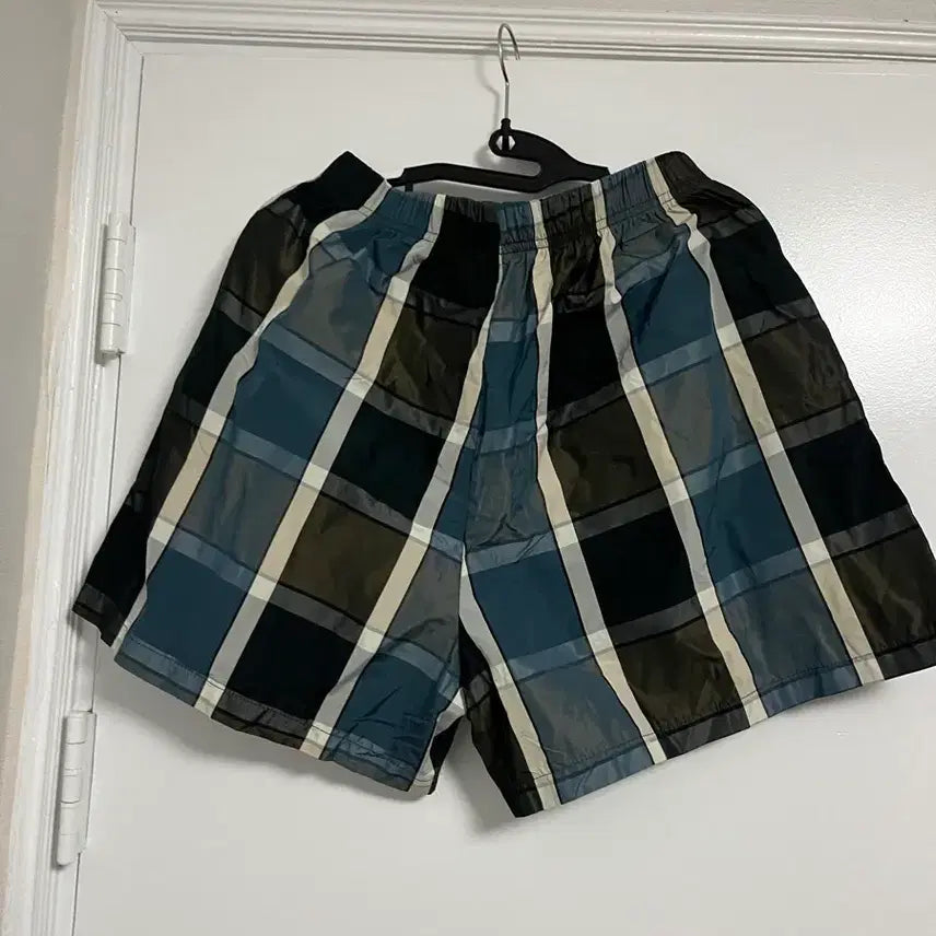 [BUNJANG] Checkered Shorts (New) / 체크반바지(새상품)