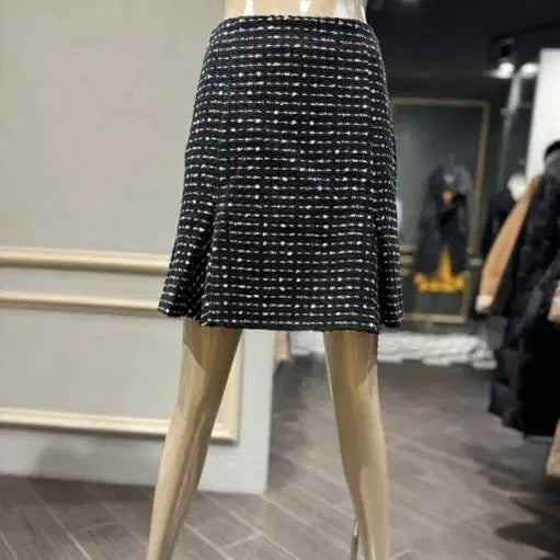 [BUNJANG] Sisley Tweed Skirt (New with Tags) / 시슬리 트위드 스커트 치마(택있는 새상품)