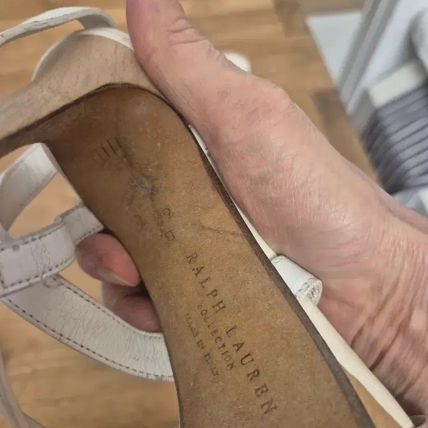 [BUNJANG] Ralph Lauren Black Label White Leather Sandal Heels / 랄프로렌 블랙라벨 화이트 샌들힐