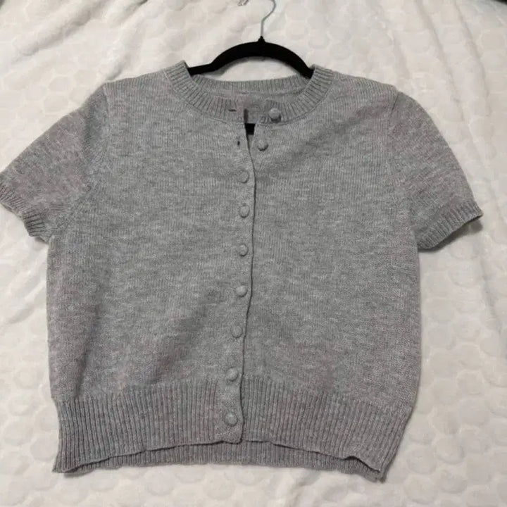 [BUNJANG] Short Sleeve Cropped Knit Cardigan (Gray, Black) / 반팔 크롭 니트 가디건(회색,블랙)