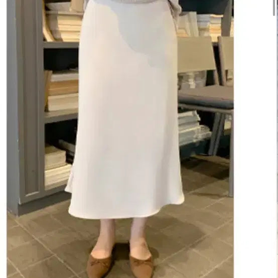 [BUNJANG] P.B Shading Skirt Cream M / 퍼빗 쉐딩 스커트 무드 크림 m