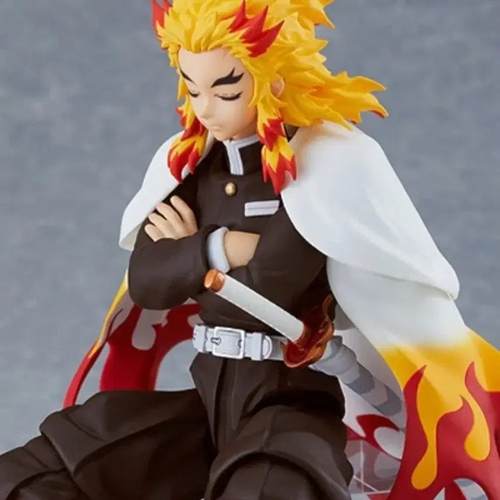 [BUNJANG] Kimetsu no Yaiba Figma Kyojuro Rengoku Sleeping Face Exclusive Figure / 귀멸의칼날 figma 특전 잠든얼굴 렌고쿠쿄쥬로 피규어