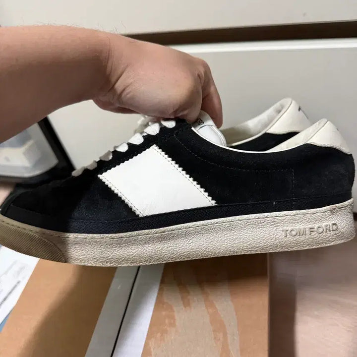 [BUNJANG] Tom Ford Suede Black Sneakers / 톰포드 스웨이드 블랙 스니커즈 265(7.5)사이즈