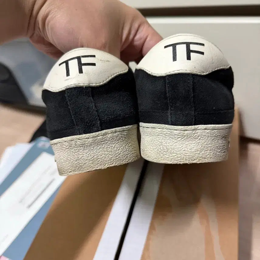[BUNJANG] Tom Ford Suede Black Sneakers / 톰포드 스웨이드 블랙 스니커즈 265(7.5)사이즈