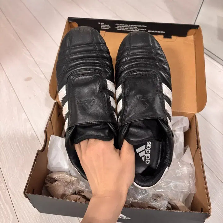 [BUNJANG] Adidas Taekwondo Shoes 230mm / 아디다스 태권도 230