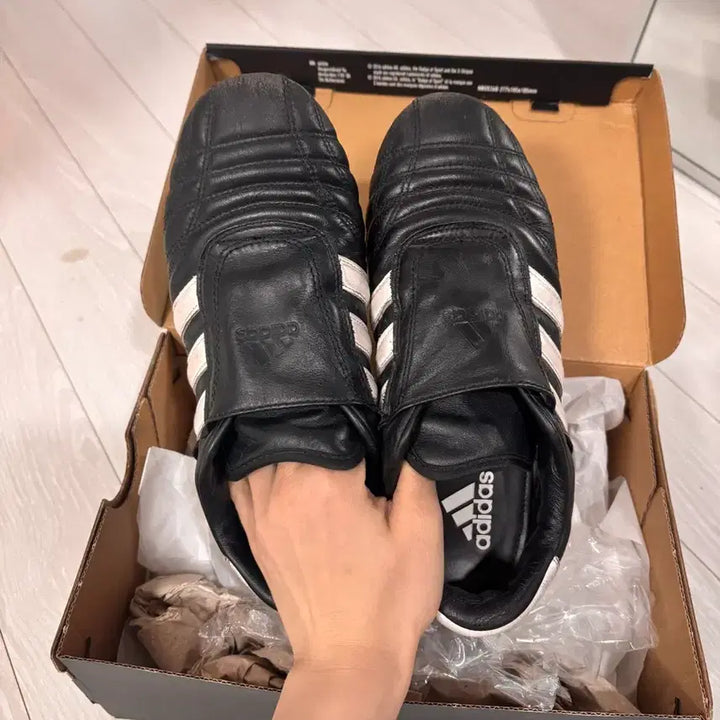 [BUNJANG] Adidas Taekwondo Shoes 230mm / 아디다스 태권도 230