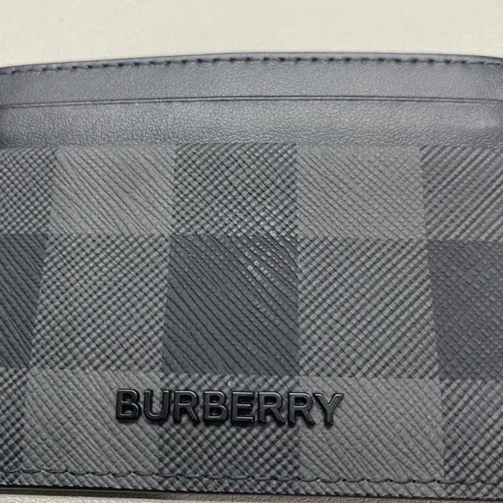 [BUNJANG] Burberry Leather Card Holder / 버버리 카드지갑