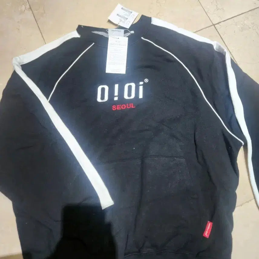 [BUNJANG] OIOI Apparel Sweatshirt &amp; Pants Set / OIOI 오아이오아이 옷 급처, 새상품,택O