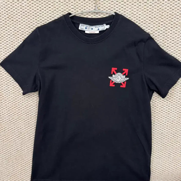 [BUNJANG] Off-White x Air Jordan Illustrated Graphic T-Shirt Black / 오프화이트 에어 조던 일러스트 반팔티