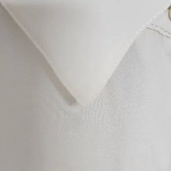 [BUNJANG] Vince Silk Blouse / 빈스 실크 블라우스 스몰